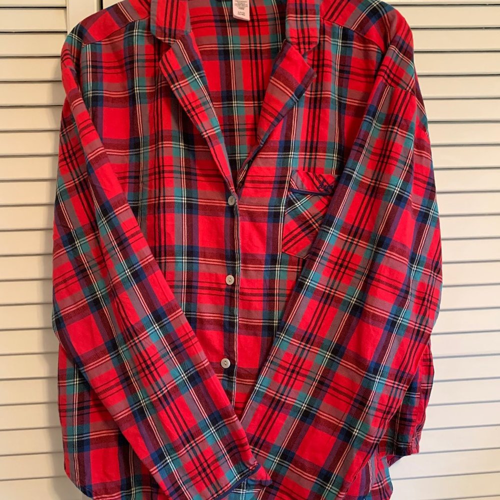 Victoria's Secret Red Plaid Flannel Pajama Top - Picture 5 of 5